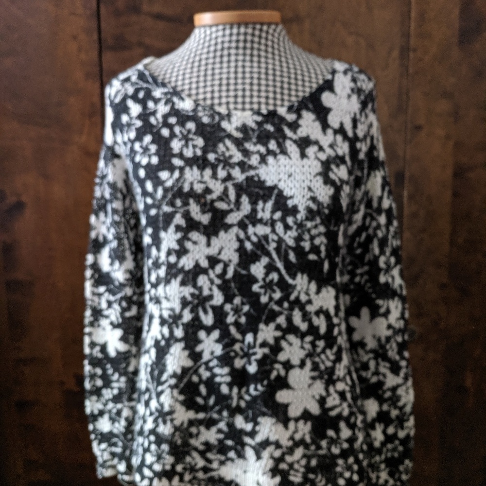 Yest Floral Sweater